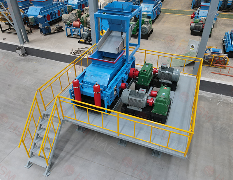 液壓對輥破碎機(jī)