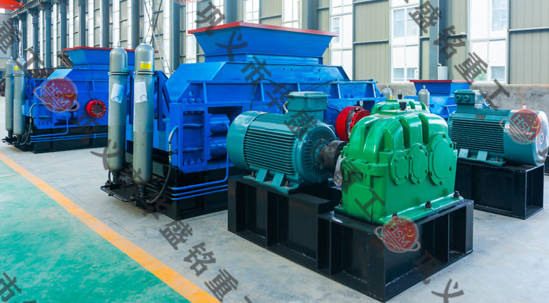 石料廠制砂機(jī)時(shí)產(chǎn)100-120噸多少錢一臺(tái)